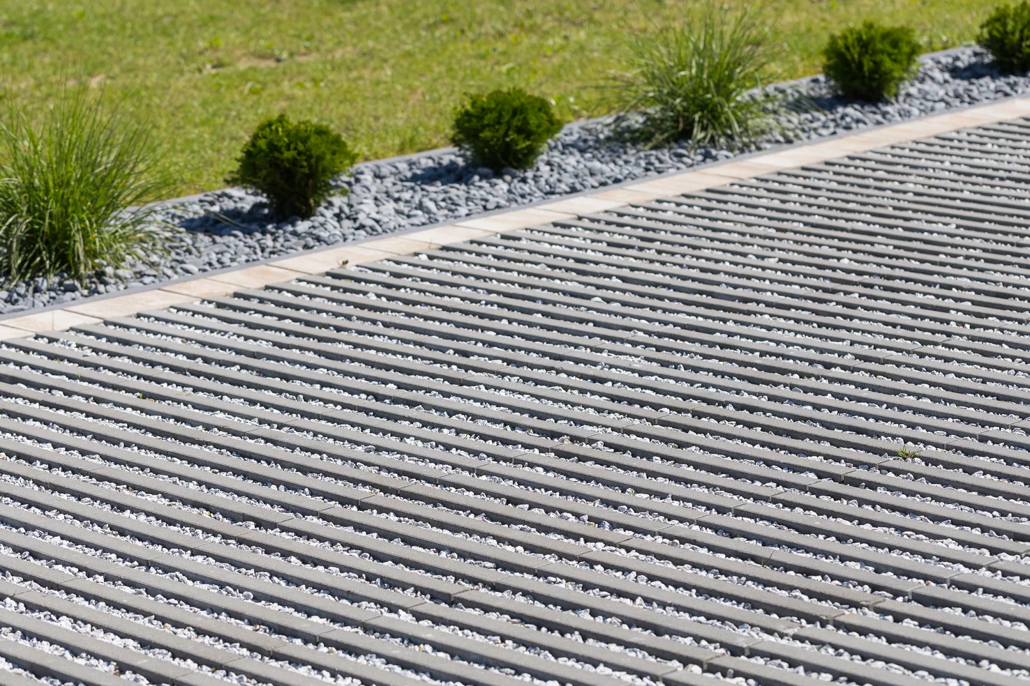 Tech Retencja+ – nawierzchnia ażurowa, detal realizacji